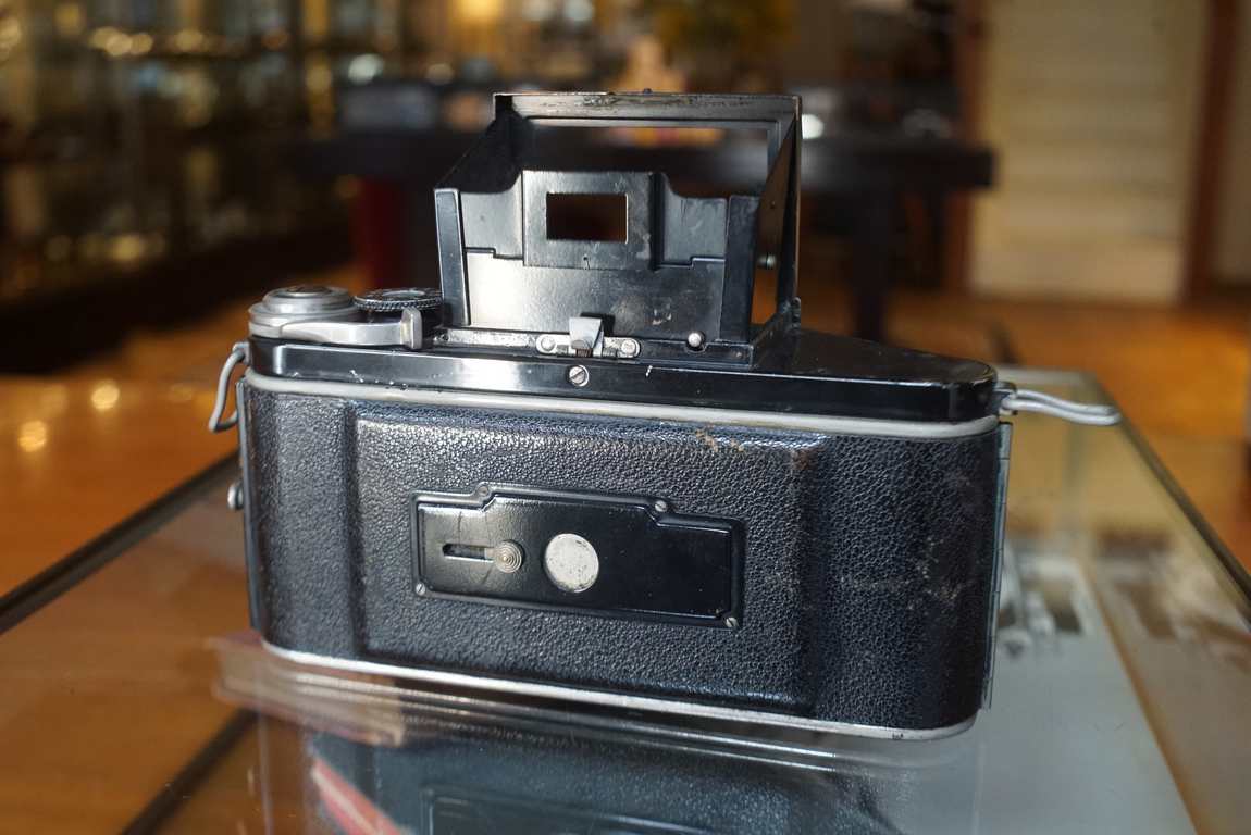 VP Exakta A in black finish. Faulty nice display piece, OUTLET - Image 2