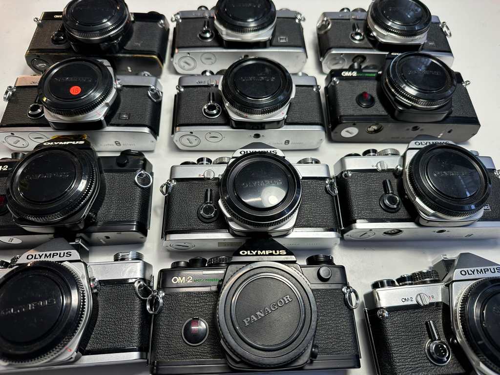 Big lot of Olympus OM camera bodies, Rejected - Image 2