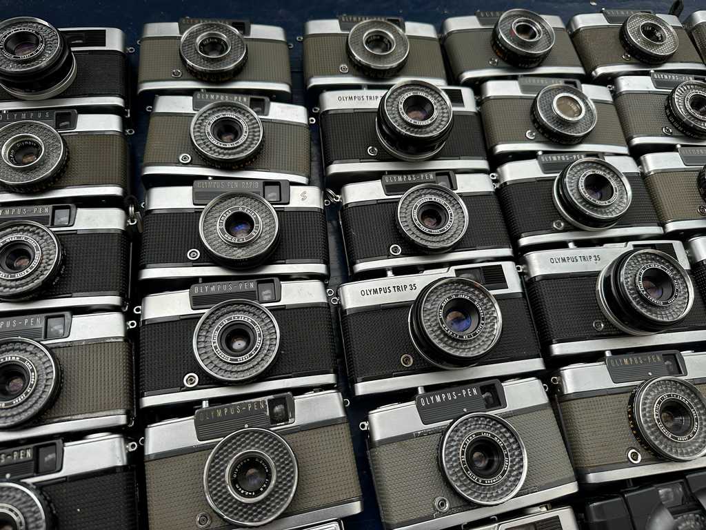 Lot of 50+ Olympus PEN and TRIP 35 - Image 5