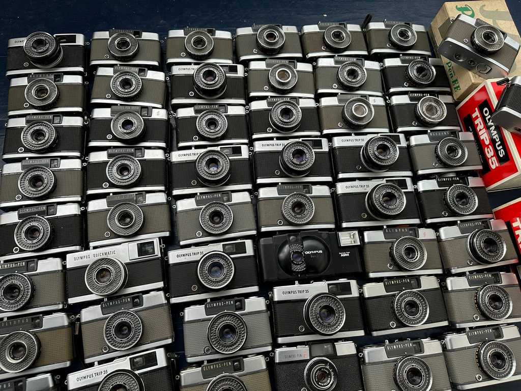 Lot of 50+ Olympus PEN and TRIP 35 - Image 8