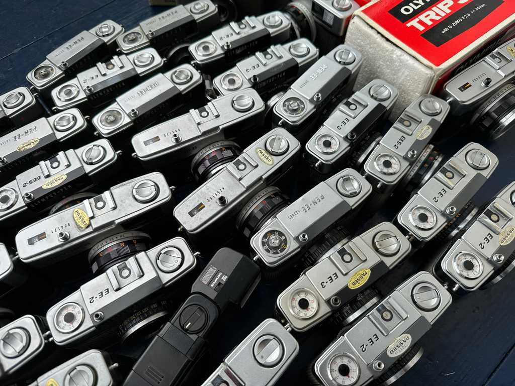 Lot of 50+ Olympus PEN and TRIP 35 - Image 11
