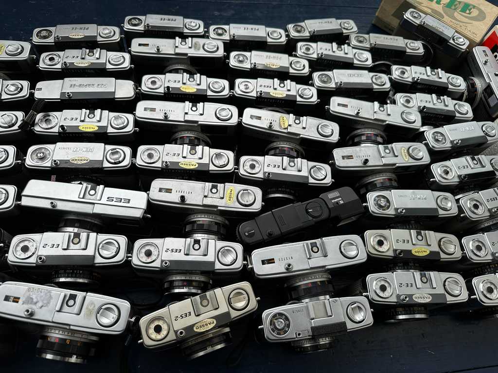 Lot of 50+ Olympus PEN and TRIP 35 - Image 14